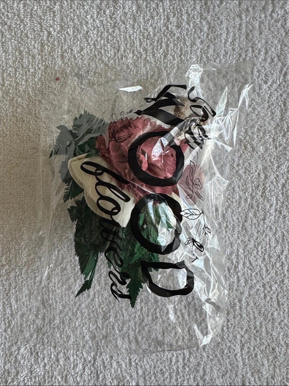 Sola Wood Flowers Romance Boutonnière Set of 3 Flowers